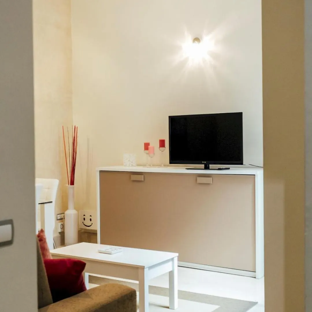 Comodo 1D 1B Sevilla Lägenhet